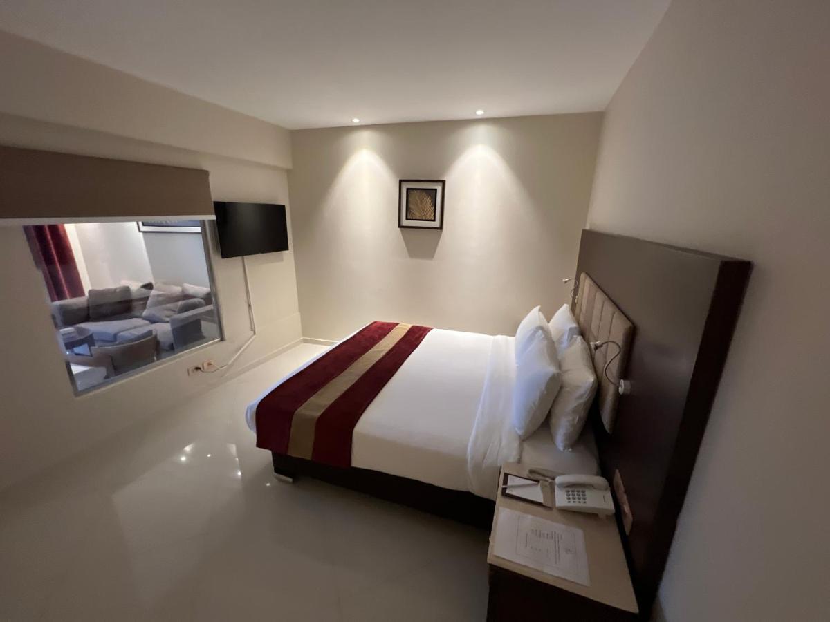 Hotel Grand Ocean El Sokhna Ain Sukhna Exterior foto A bedroom at the hotel
